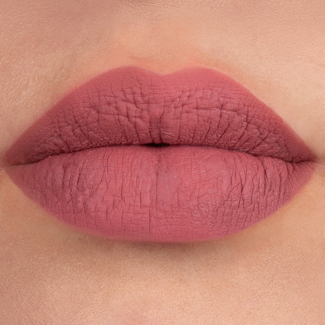 ROUGE À LÈVRES LIQUIDE 04 framboise foncée