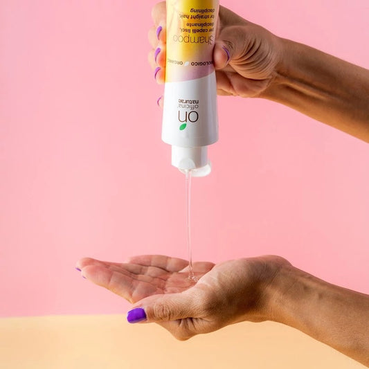 Shampooing Disciplinant pour Cheveux Raides
