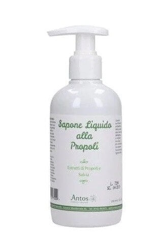 Le savon à la main avec de la Propolis ecobio